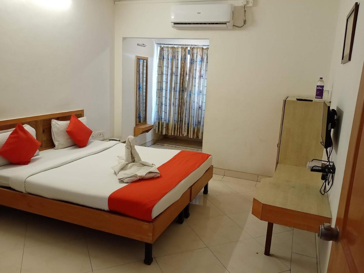 Hotel Wayfare 쉬르디 외부 사진